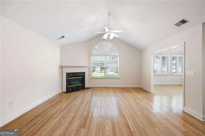 5276 Stone Village Circle Nw #8, Kennesaw, GA 30152 - #3