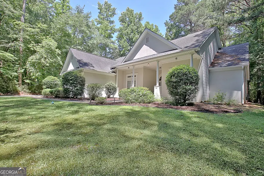 220 Farr Lake Drive, Tyrone, GA 30290 - #2