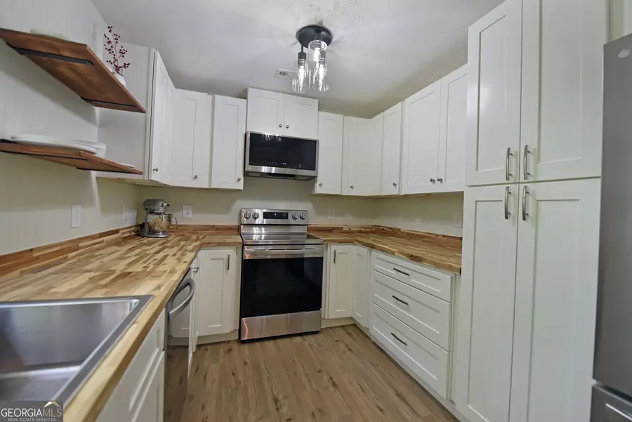 61 Bradley Street, Blue Ridge, GA 30513 - #3