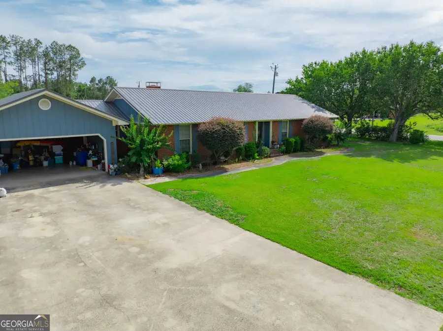 182 Myra Street, Alma, GA 31510 - #3