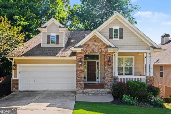 108 Greenview Drive, Newnan, GA 30265
