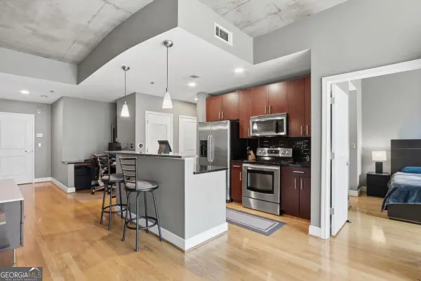 950 W Peachtree Street Nw #913, Atlanta, GA 30309