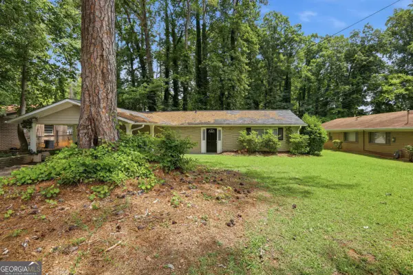 310 Flagstone Drive Sw, Atlanta, GA 30331