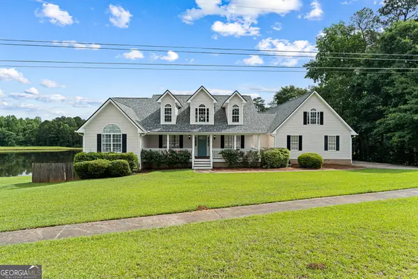 370 Twin Lakes Drive, Gray, GA 31032