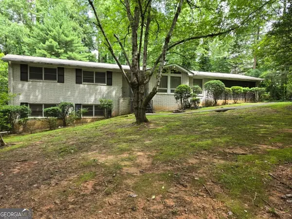 835 Niskey Lake Circle Sw, Atlanta, GA 30331