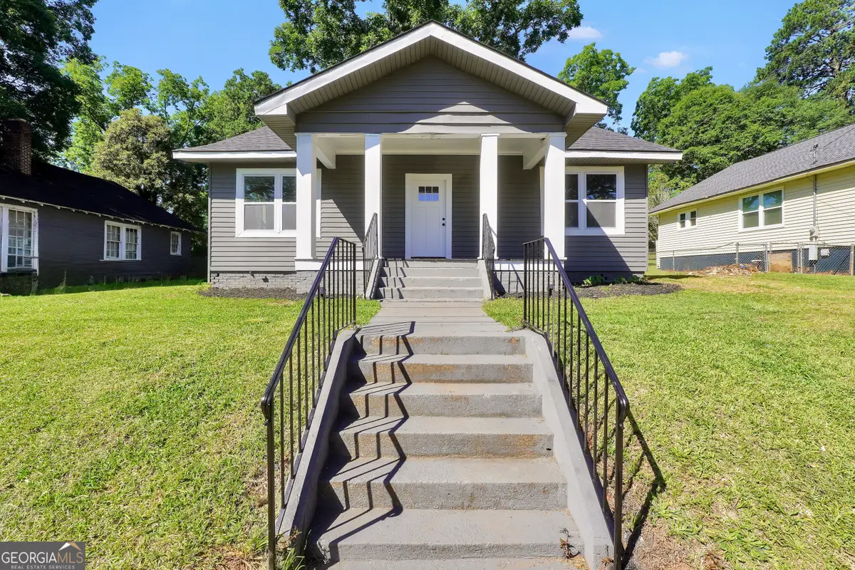 13 Avenue D, Thomaston, GA 30286 - #1