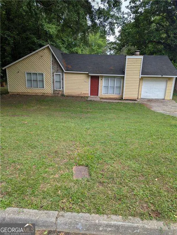 8997 Huntwood Lane, Riverdale, GA 30274