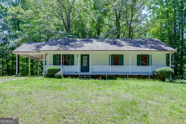 9625 Manor Lane, Gainesville, GA 30506