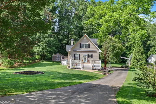 2255 Thunder Oak, Young Harris, GA 30582