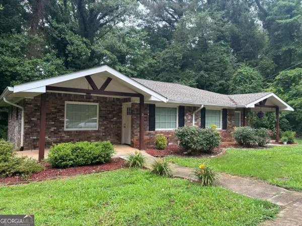 152 Fields Landing Drive, Canton, GA 30114