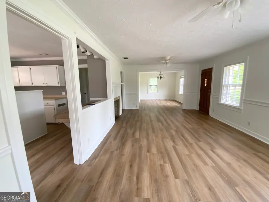 915 Cedar Street, Metter, GA 30439 - #3