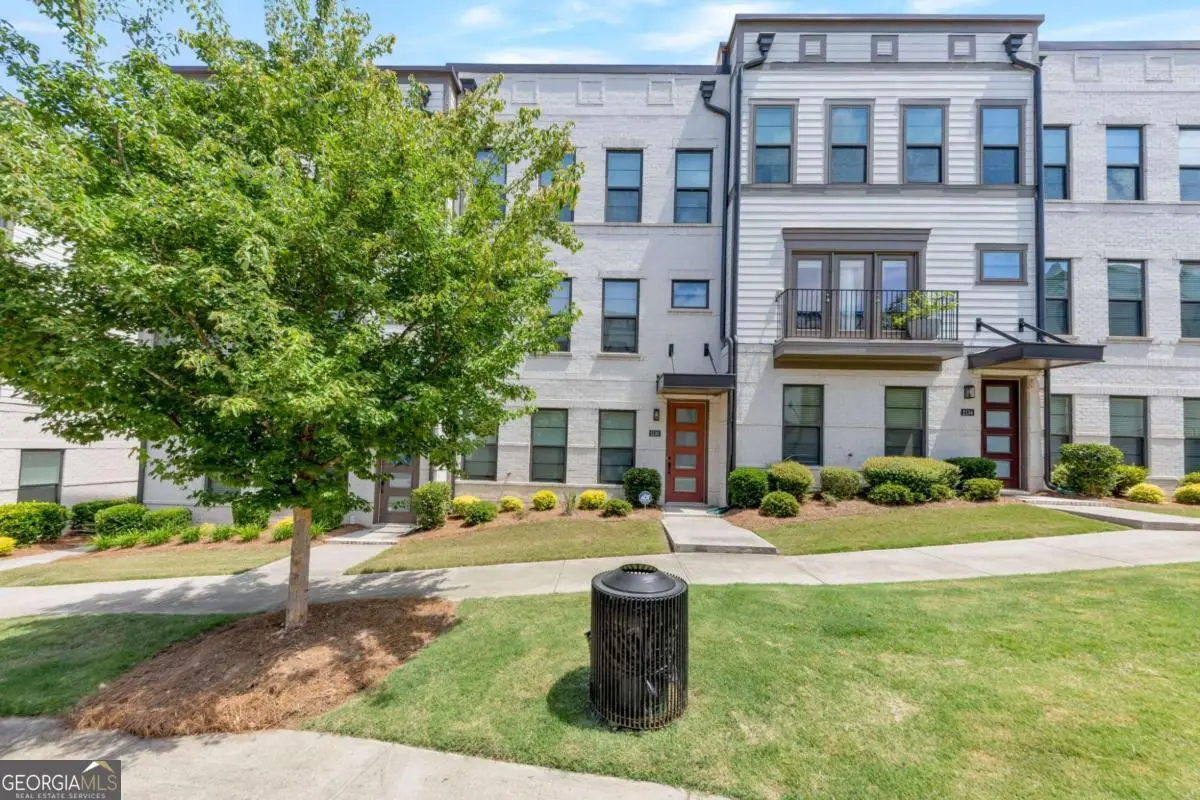 2130 Holtz Lane, Atlanta, GA 30318 - #1