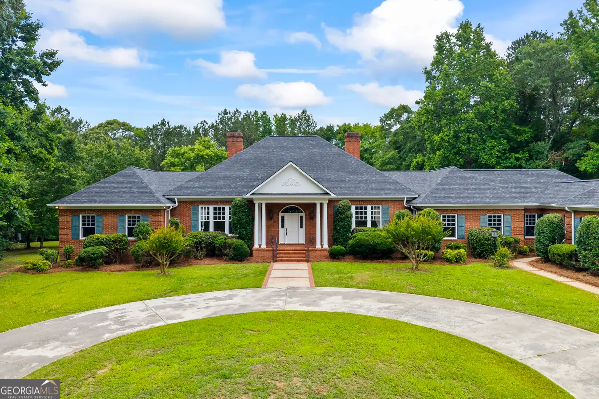 144 Lake Forest Drive, Elberton, GA 30635 - #1