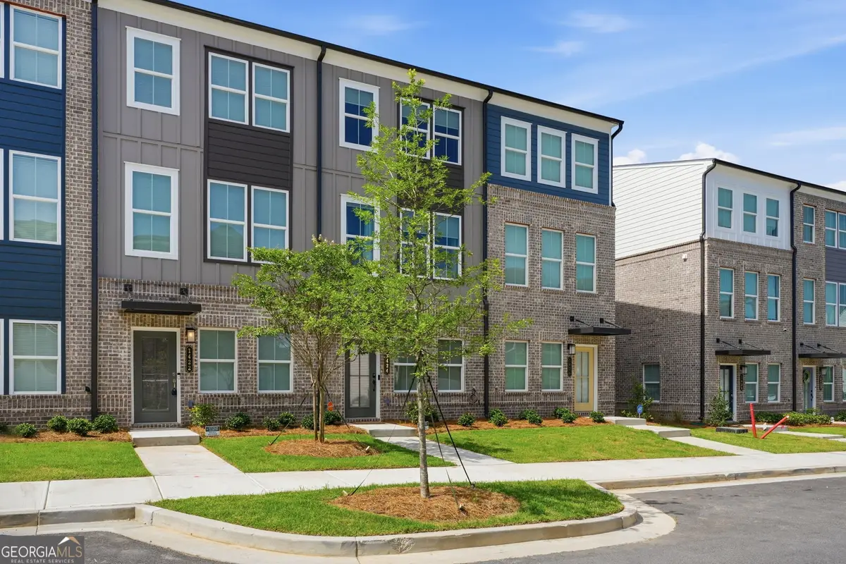 1422 Creekside Circle Nw, Atlanta, GA 30318 - #1