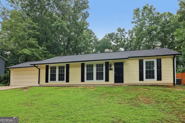 923 Bay Berry Lane, Lawrenceville, GA 30043