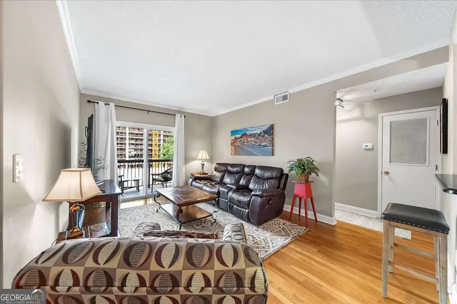 1074 Peachtree Walk Ne #B401, Atlanta, GA 30309 - #3