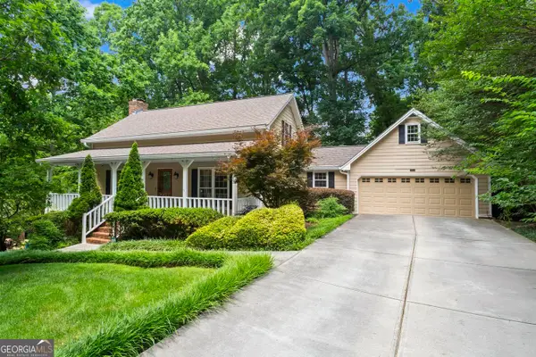 1052 Evelyn Lane Sw, Lilburn, GA 30047