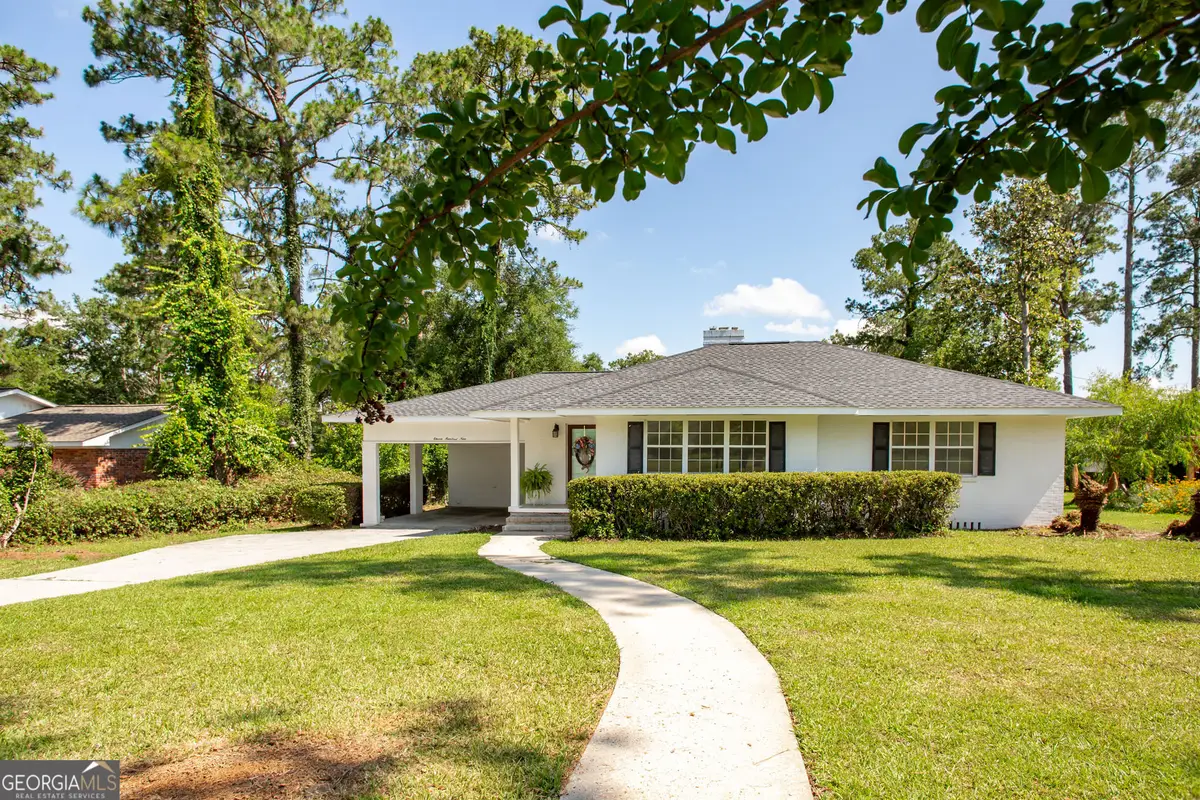 1109 Cherokee Circle, Waycross, GA 31501 - #1