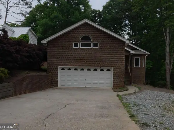 6137 White Oak Drive, Flowery Branch, GA 30542