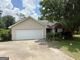 64 Edinburgh Drive, Tifton, GA 31793