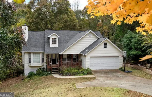 6338 Clearbrook Drive, Flowery Branch, GA 30542