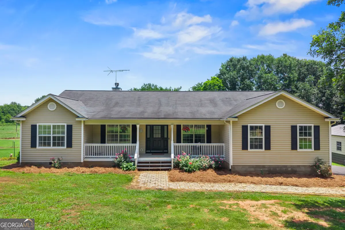 1649 Brays Lake Road, Royston, GA 30662 - #1