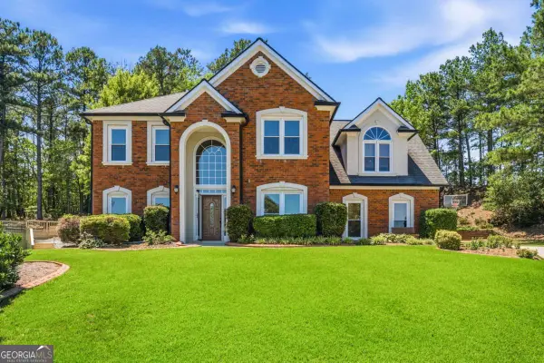3050 Ridge Oak Drive, Suwanee, GA 30024