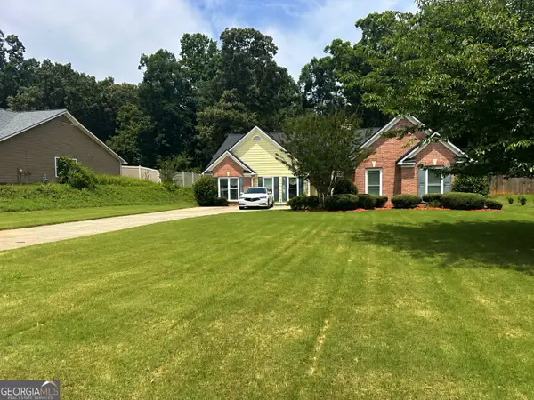 5603 Newberry Point Drive, Flowery Branch, GA 30542