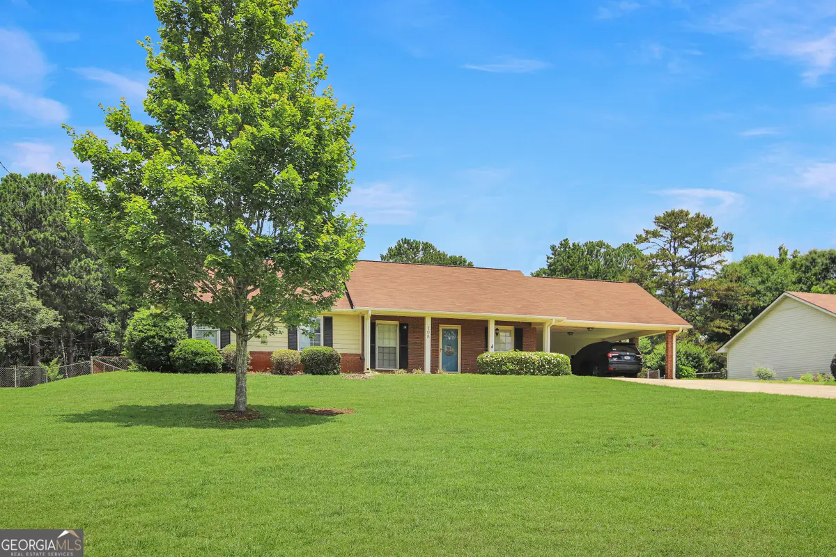 108 Meadownland Trail, Lagrange, GA 30240 - #1