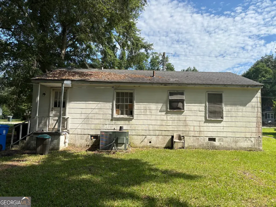 1408 Woodrow Avenue, Dublin, GA 31021 - #3