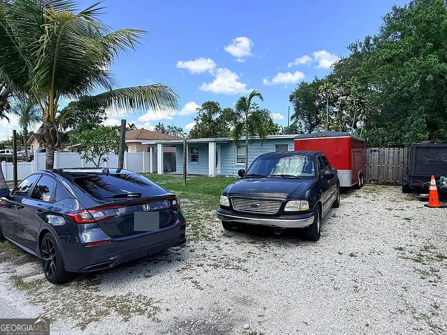 1108 SW 25th Avenue, Fort Lauderdale, FL 33312 - #3