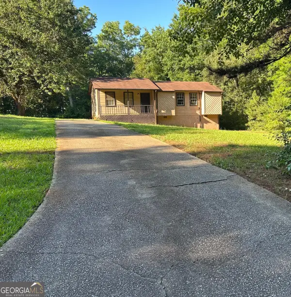 2683 Legion Lake Road, Douglasville, GA 30135