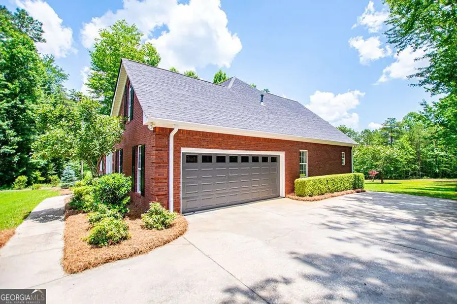 81 Castleman Road, Carrollton, GA 30116 - #2