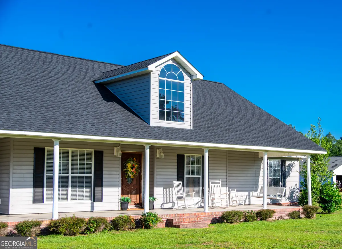 5625 Wooddell Drive, Waycross, GA 31503 - #1