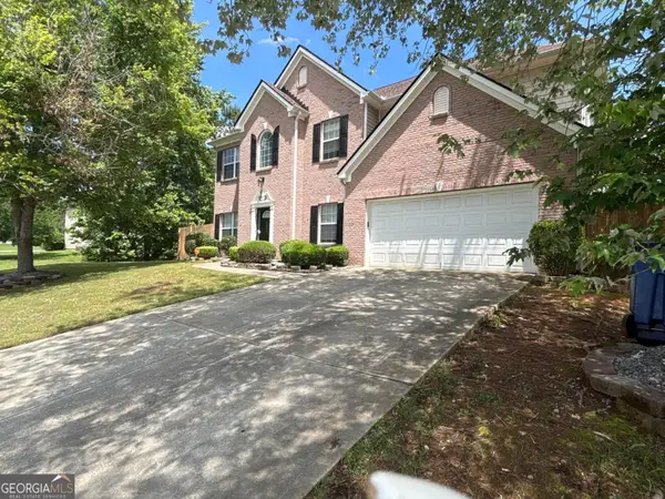 4208 Medlock Woods Drive, Snellville, GA 30039