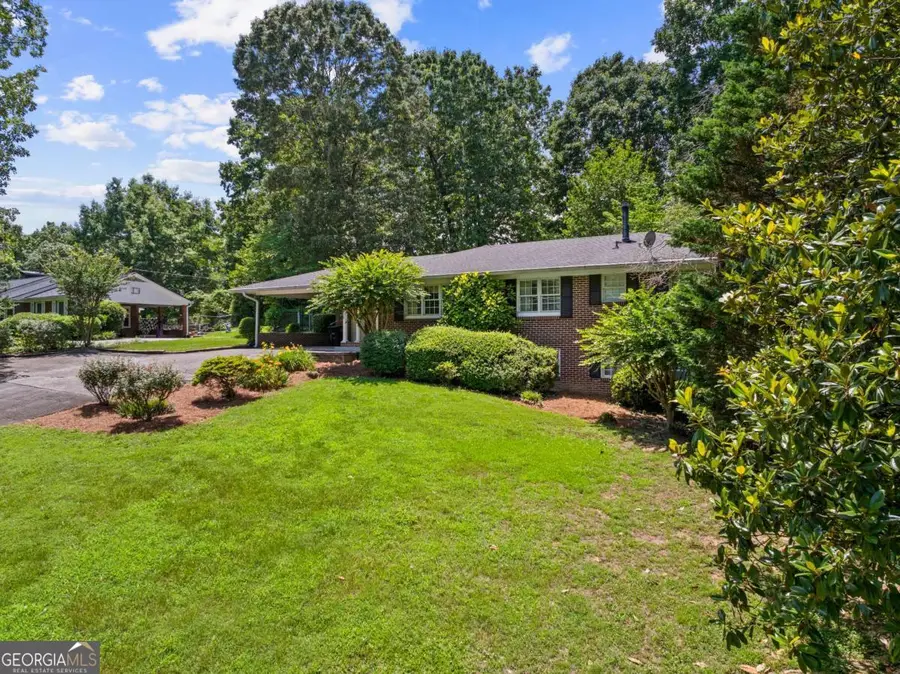 204 Sherwood Drive, Calhoun, GA 30701 - #2