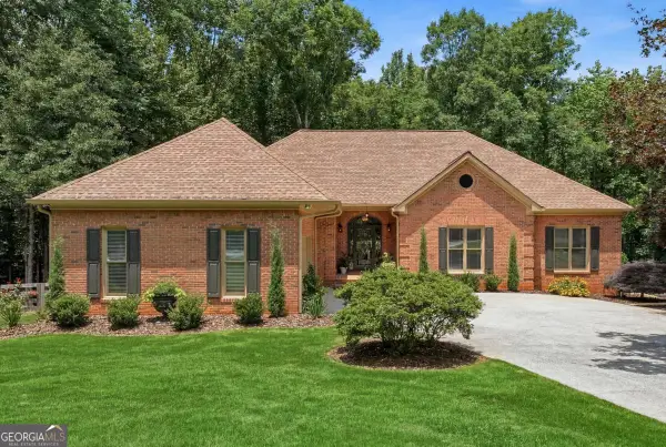 6530 Calamar Drive, Cumming, GA 30040