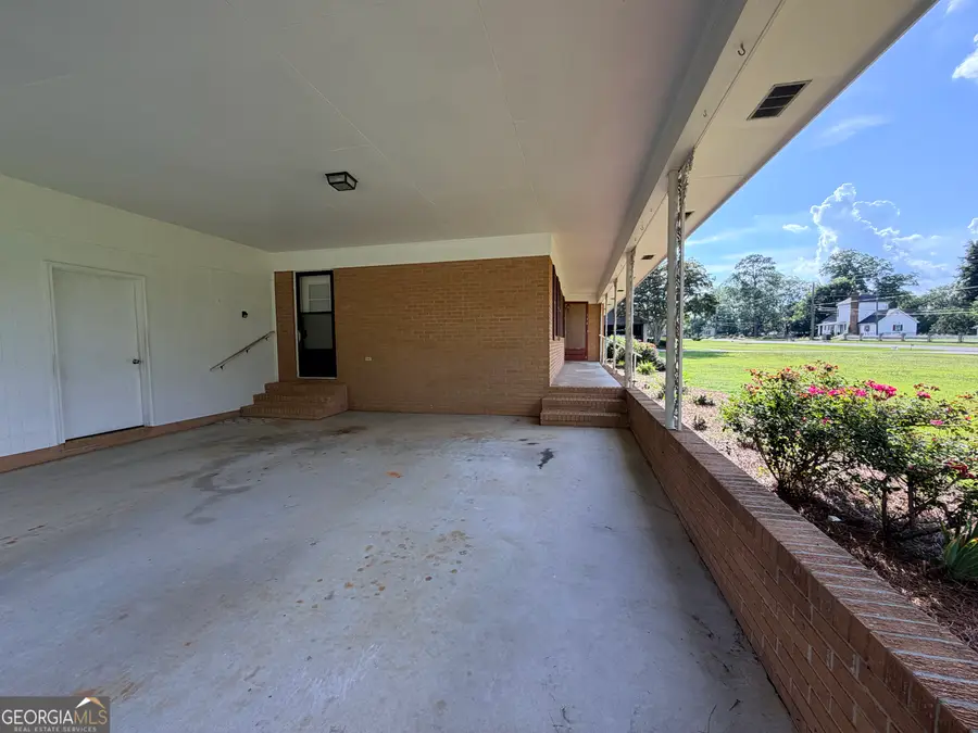 146 Lincoln Avenue, Fitzgerald, GA 31750 - #3