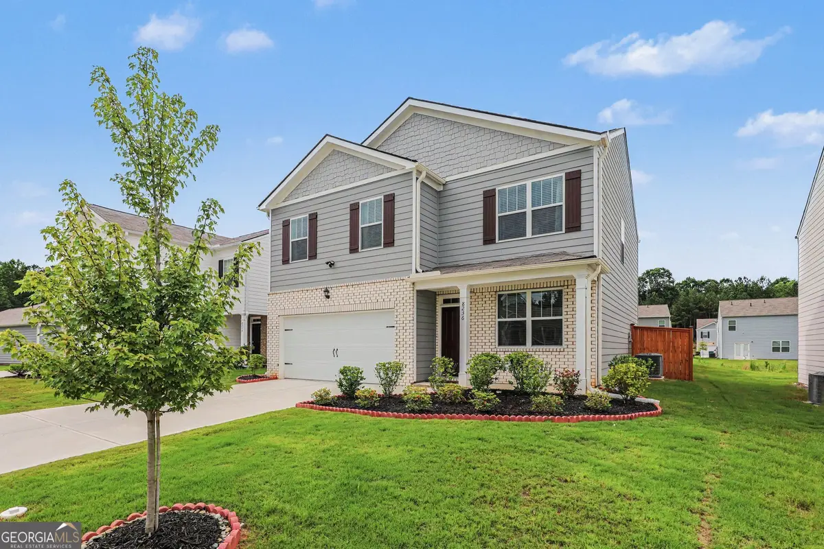 8236 Castleton Drive, Fairburn, GA 30213 - #1