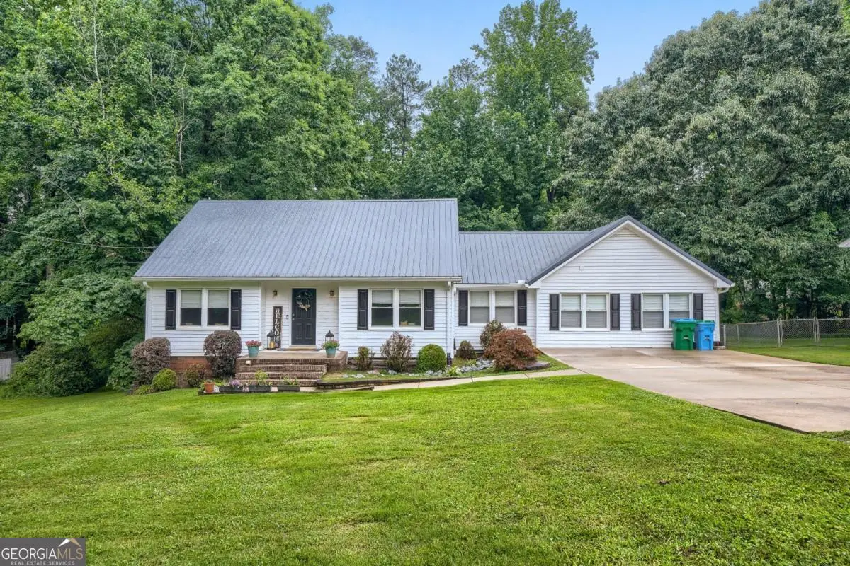 5042 Stephens Drive Sw, Lilburn, GA 30047 - #1