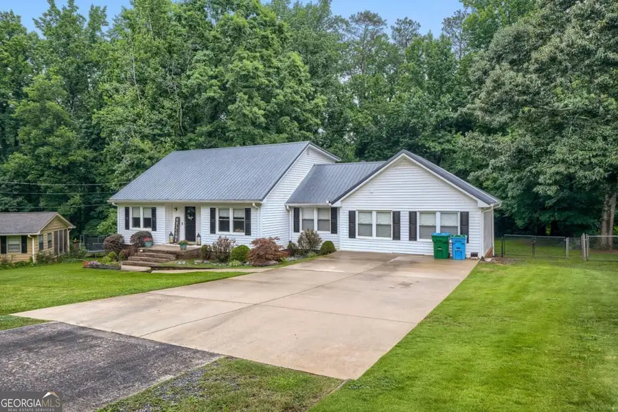 5042 Stephens Drive Sw, Lilburn, GA 30047 - #2
