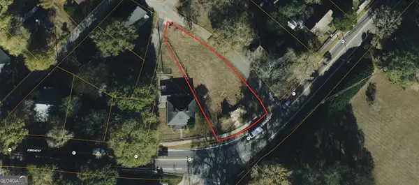 16 S Broad Street, Porterdale, GA 30014