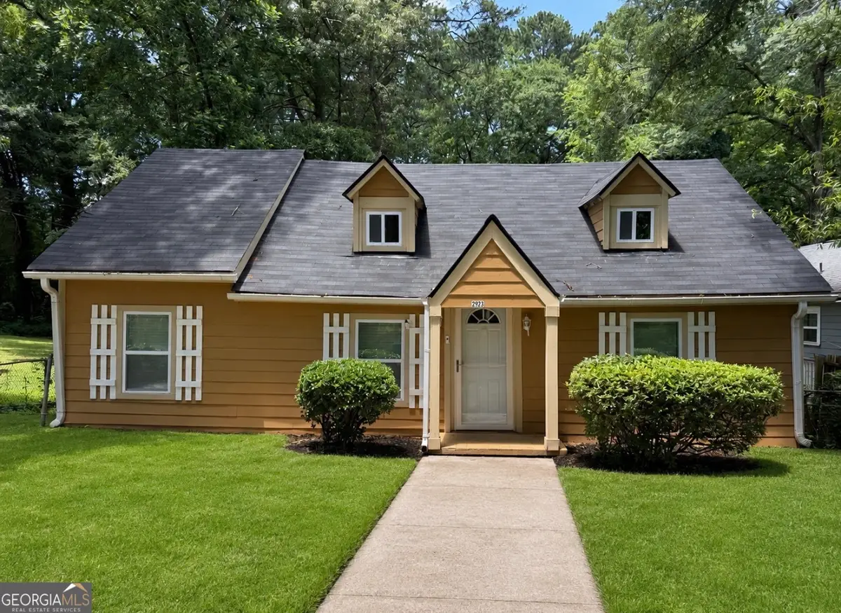 2523 Hood Avenue Nw, Atlanta, GA 30318 - #1