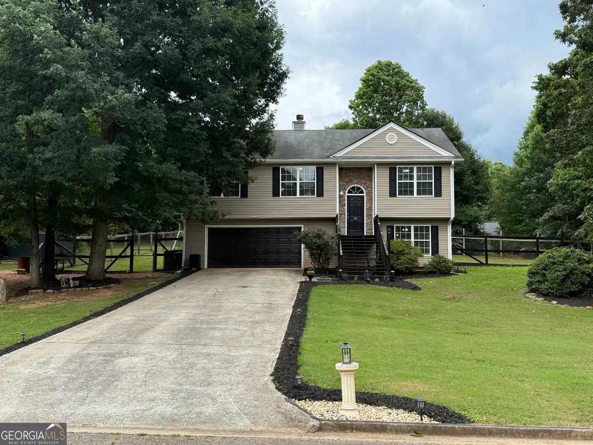 259 Beacon Drive, Maysville, GA 30558 - #1