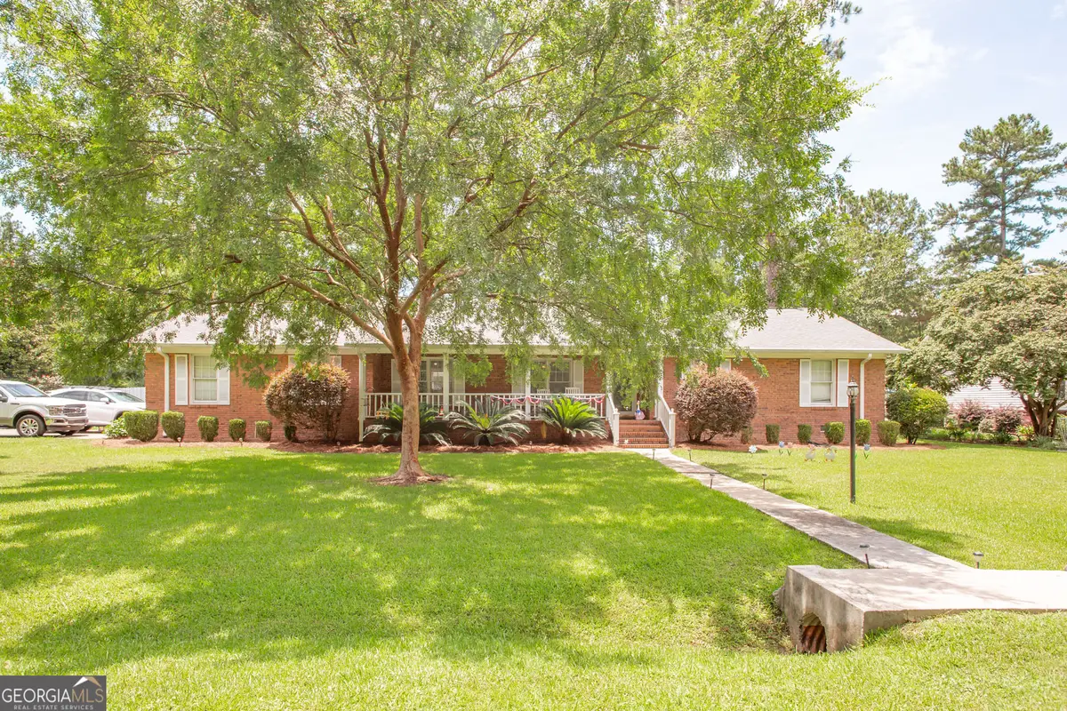 1249 Riverdale Drive, Waycross, GA 31503 - #1