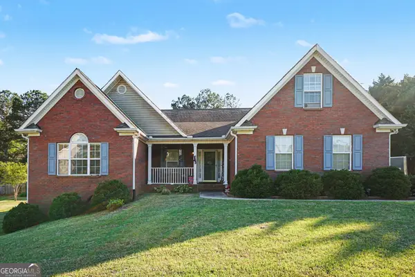 1405 Shiloh Oak Drive, Loganville, GA 30052