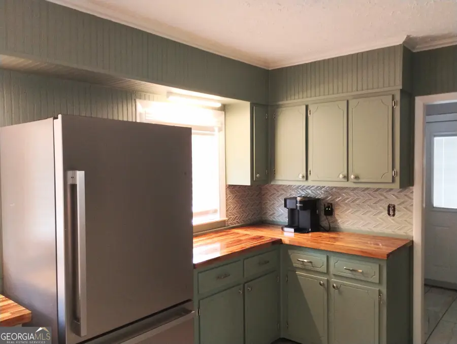 126 N Tallahassee Street, Hazlehurst, GA 31539 - #3
