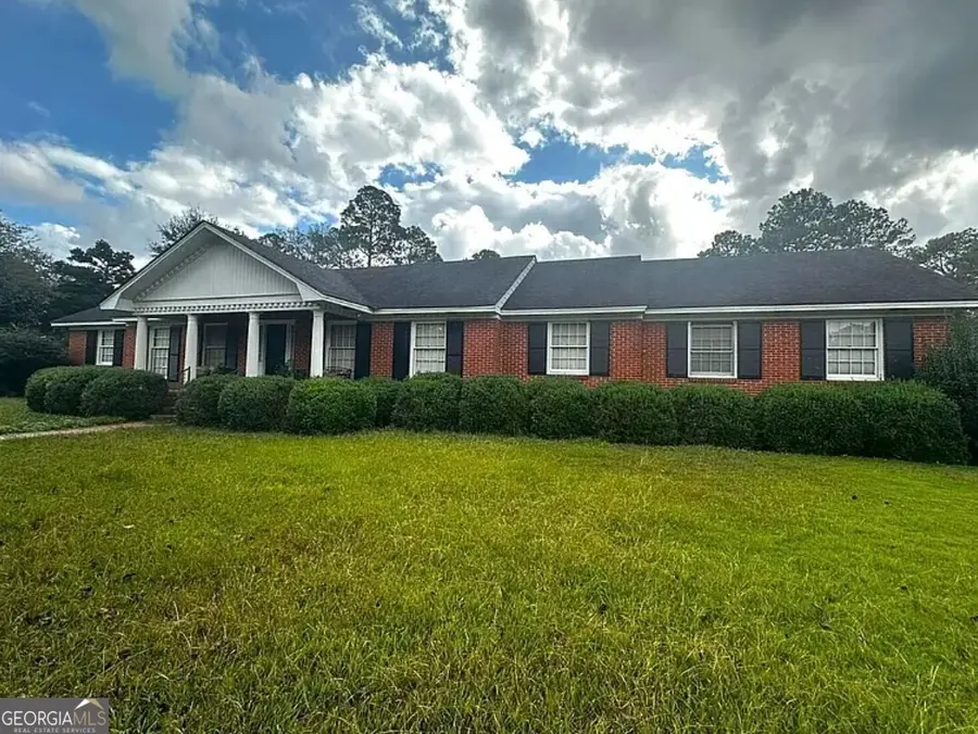 602 E 23rd Avenue, Cordele, GA 31015 - #2