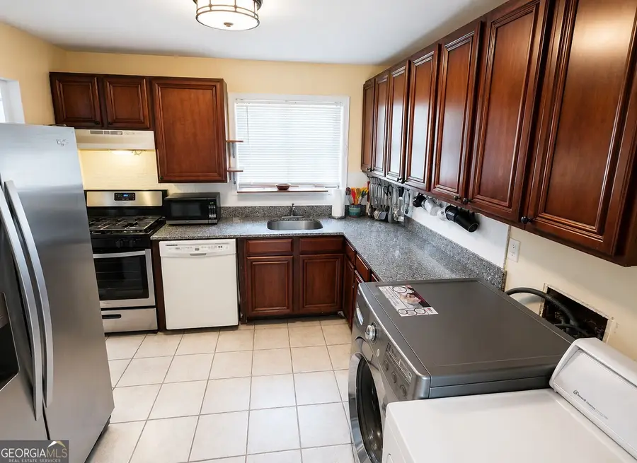 5617 Kingsport Drive Ne, Sandy Springs, GA 30342 - #2