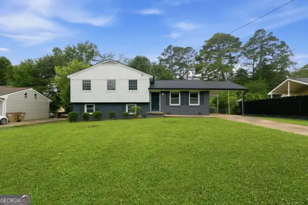 6005 Randy Lane, Ellenwood, GA 30294